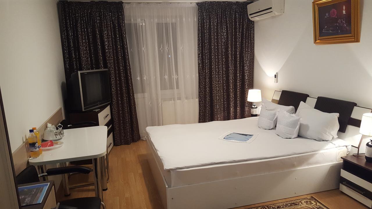 Hotel Confort Drochia Exterior foto